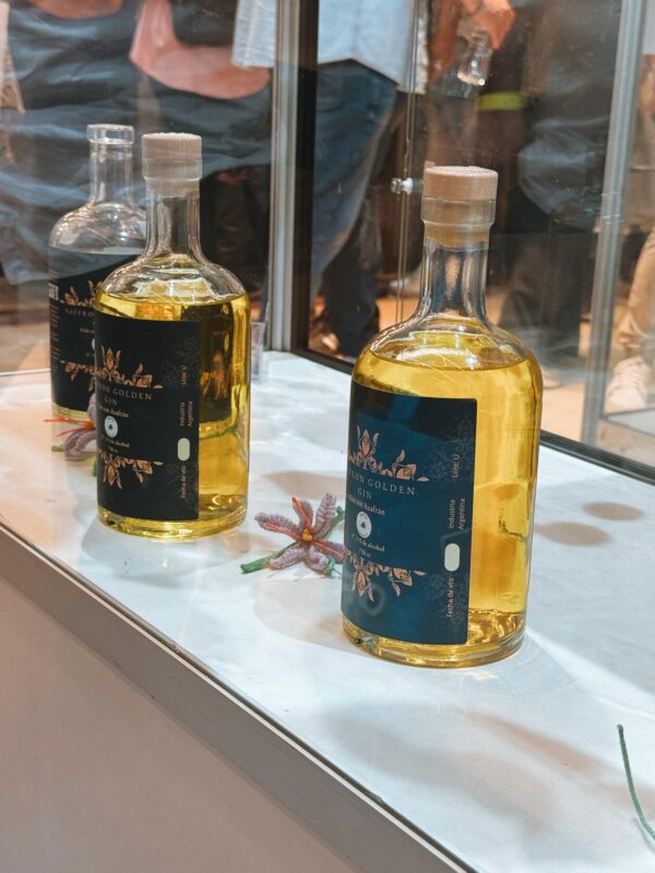 Gin Saffron Golden